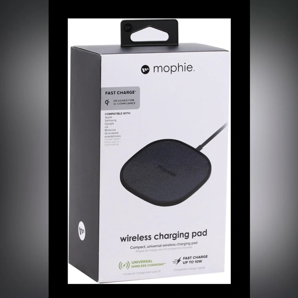 MOPHIR WIRELESS CHARGING PAD. COMPACT UNIVERSAL CHARGING PAD. NEW IN BOX